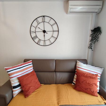 Appartement Climatise Tout Equipe A 6Min De La Gare St Charles Marseille Exterior photo