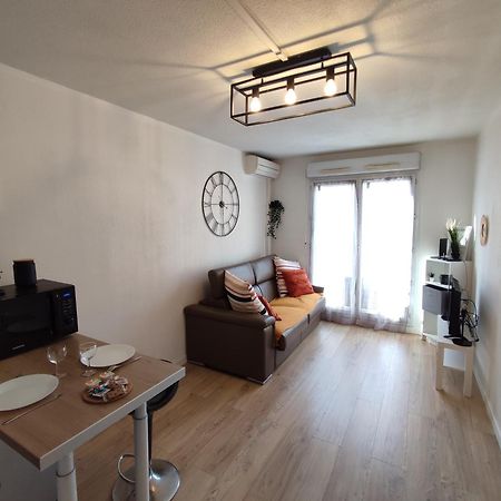 Appartement Climatise Tout Equipe A 6Min De La Gare St Charles Marseille Exterior photo